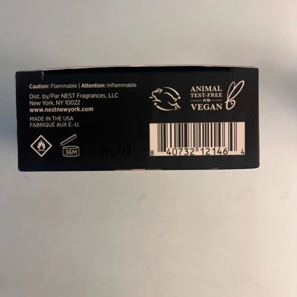 NEST Fragrances Golden Nectar Perfume with Floral Design - Picture 7 of 7